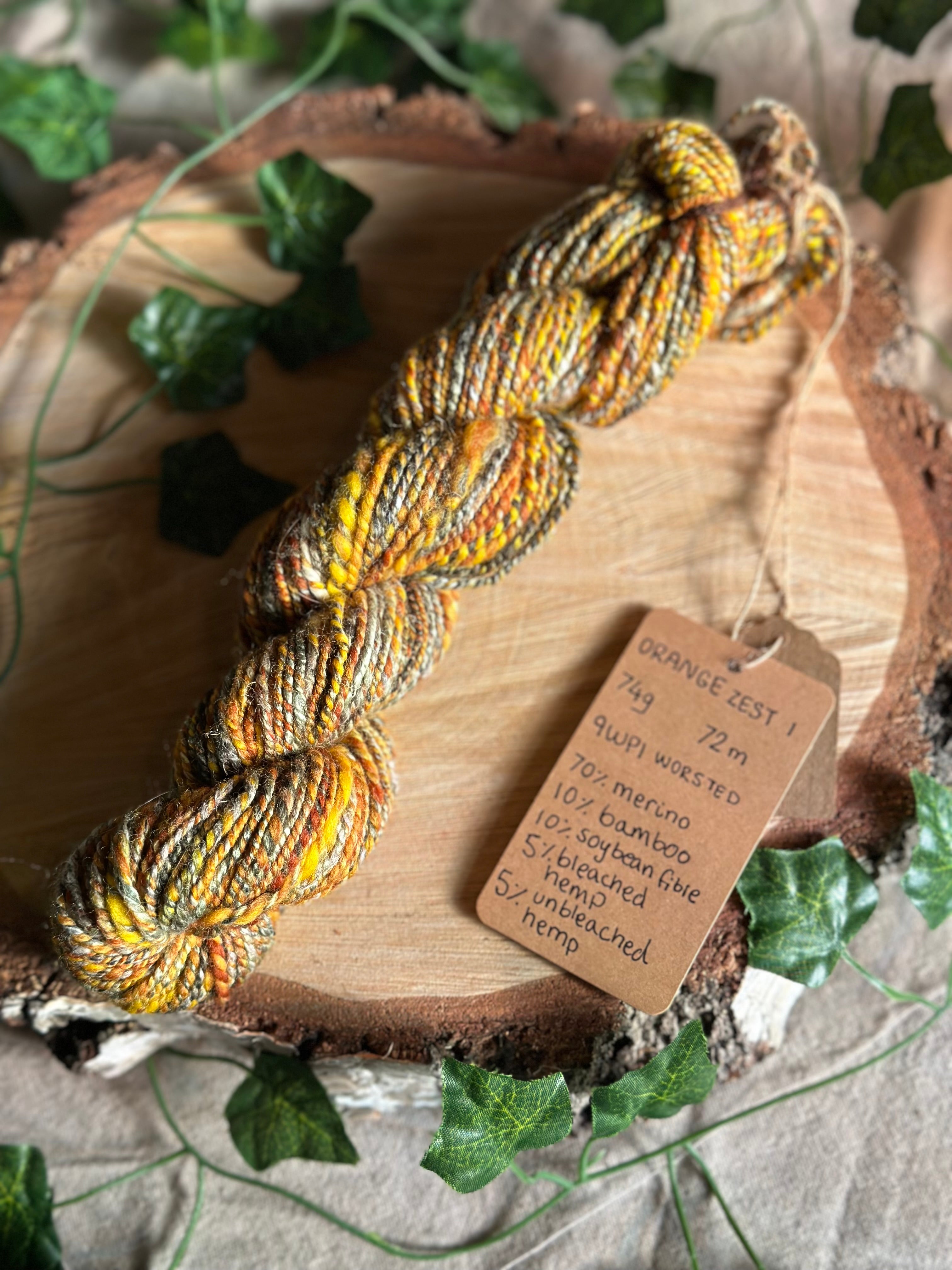 Orange zest 1 - Hand-spun worsted yarn