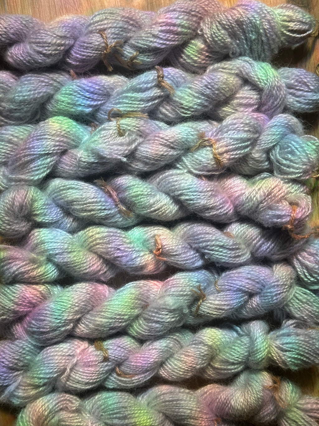 ‘Sweater quantity’ / full batch 473g handspun silver / lilac yarn in colourway: Parma violets