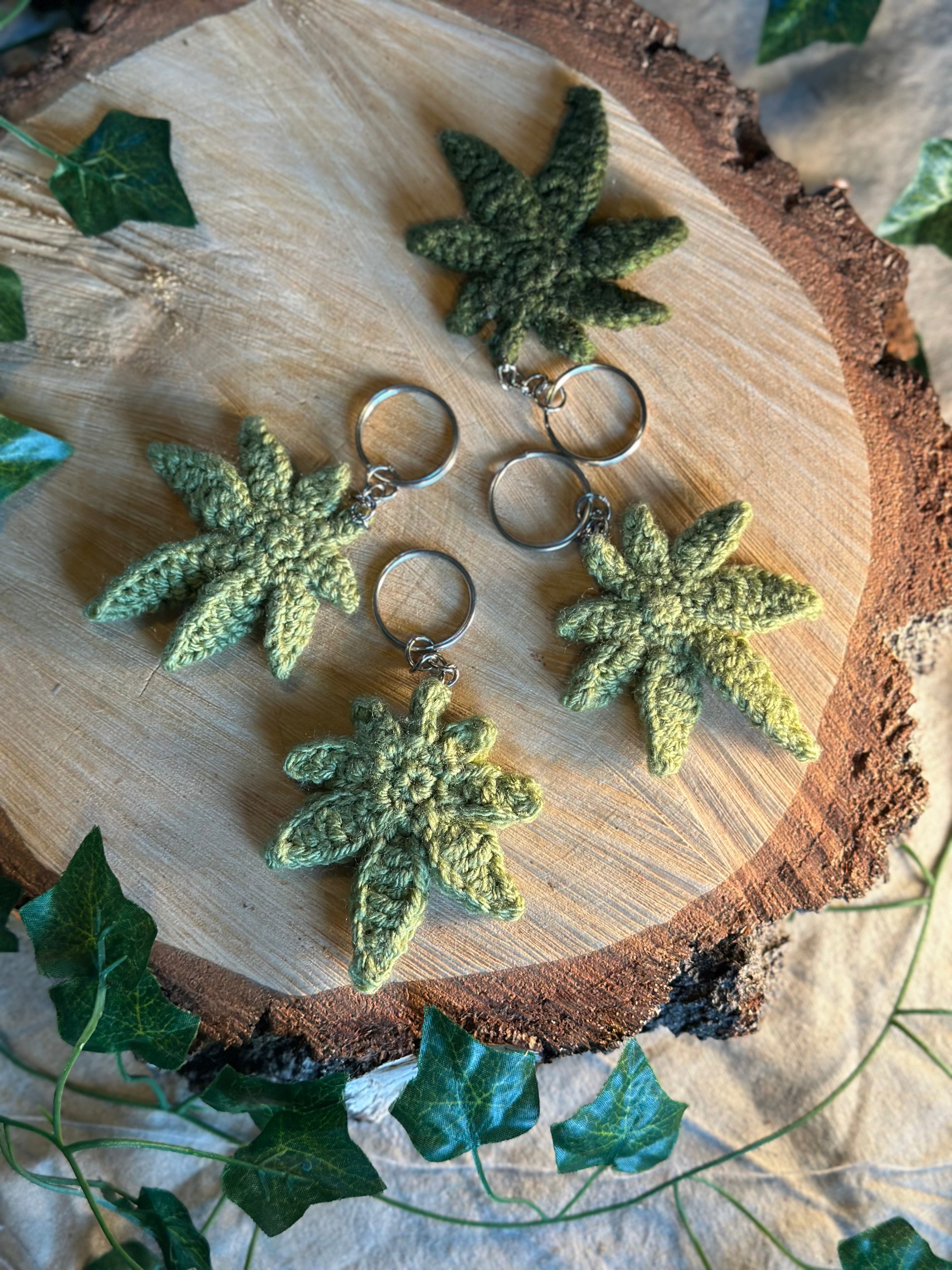 420 Canna Leaf Keyrings