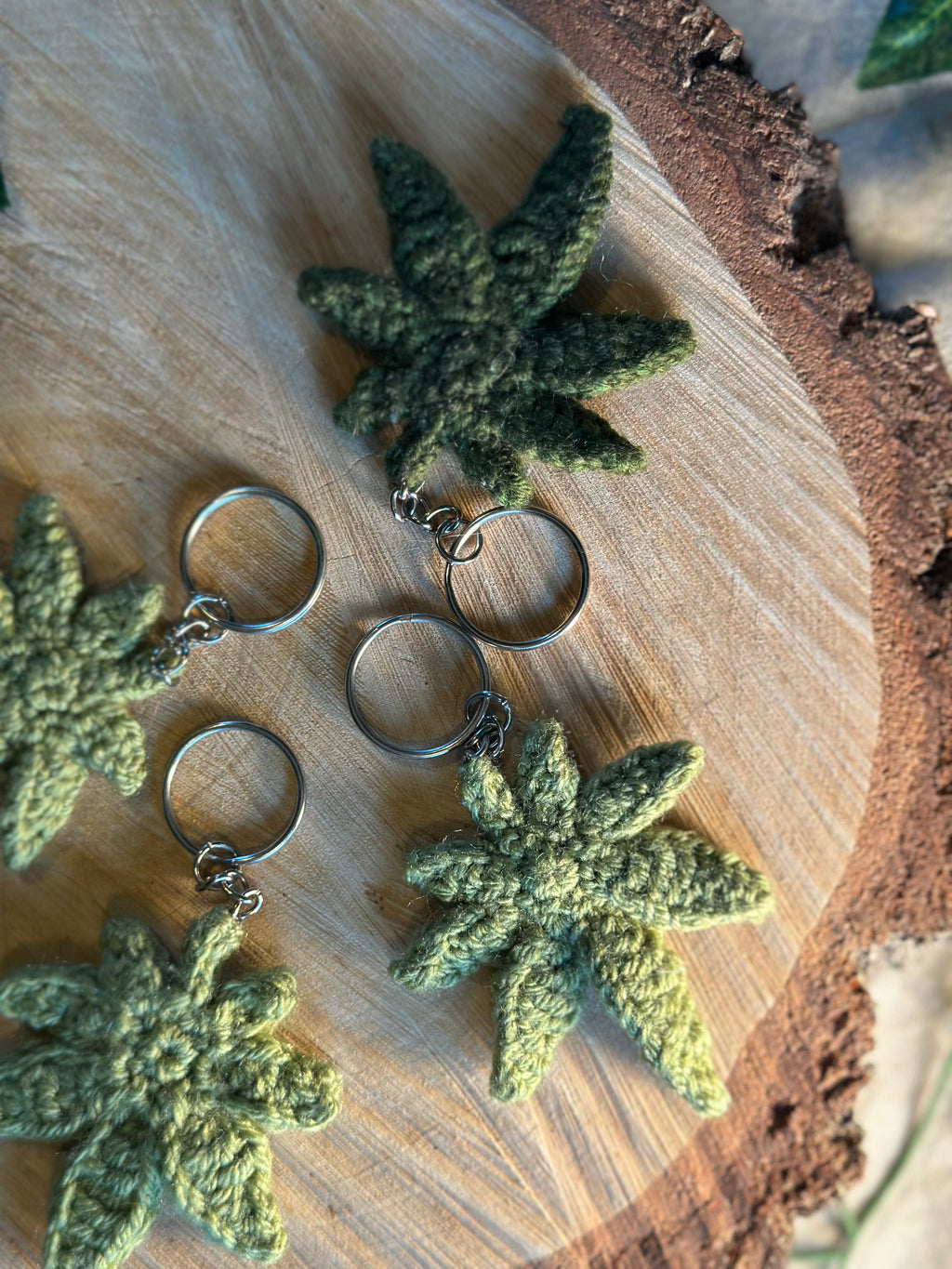 420 Canna Leaf Keyrings