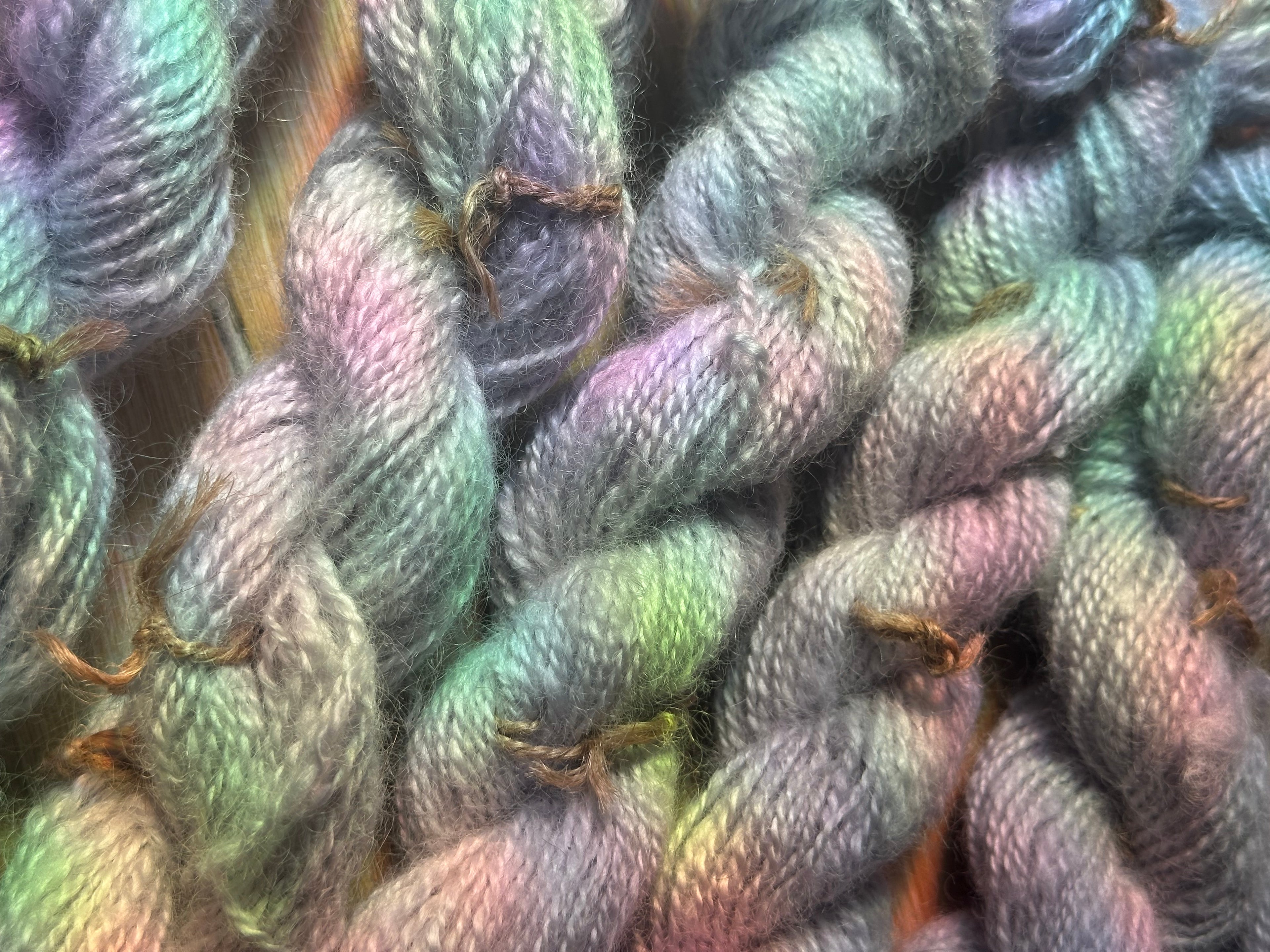 ‘Sweater quantity’ / full batch 473g handspun silver / lilac yarn in colourway: Parma violets