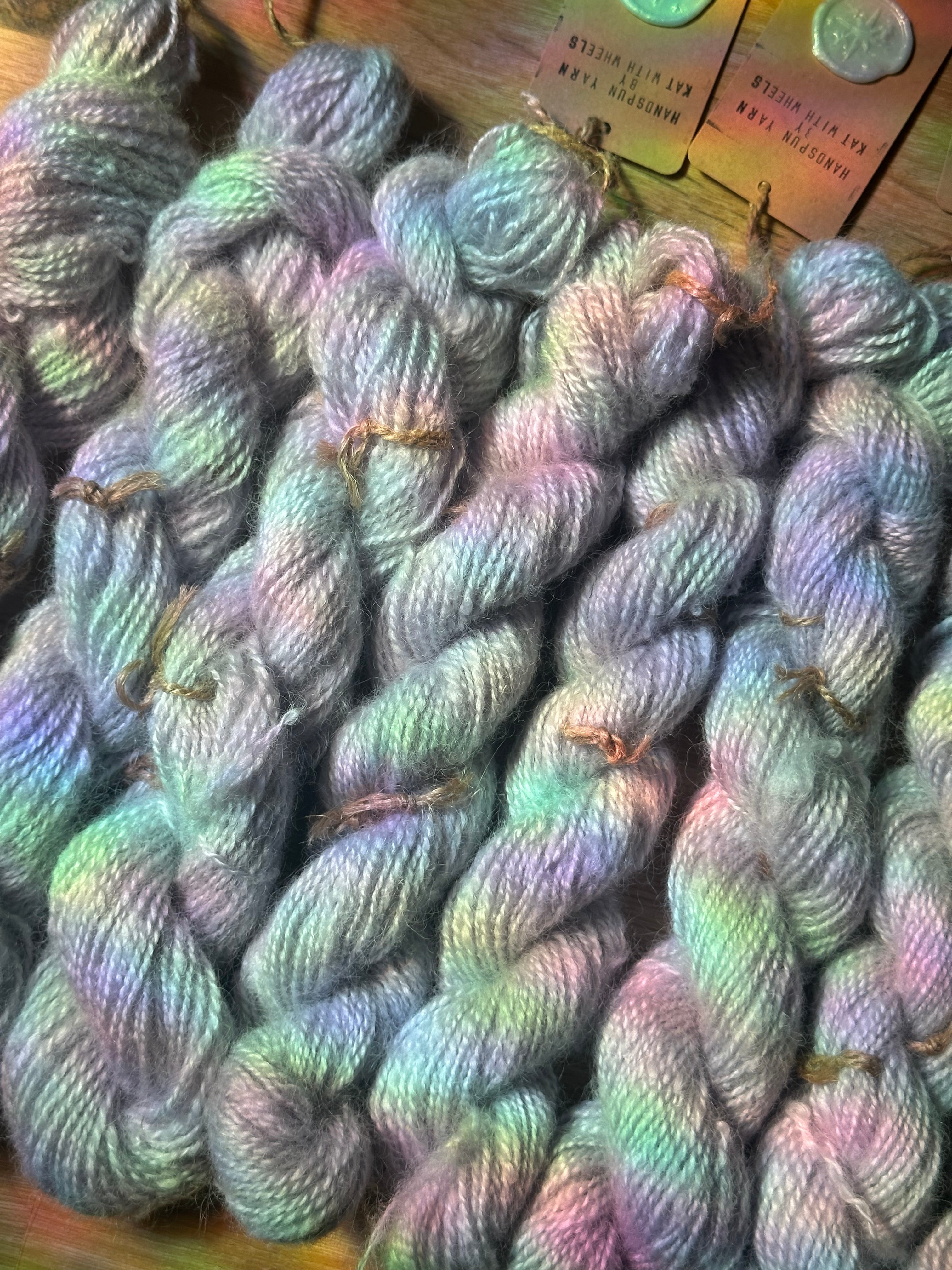 ‘Sweater quantity’ / full batch 473g handspun silver / lilac yarn in colourway: Parma violets